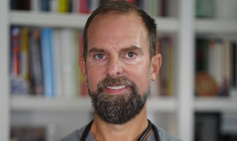 Dr Ernie Ward DVM